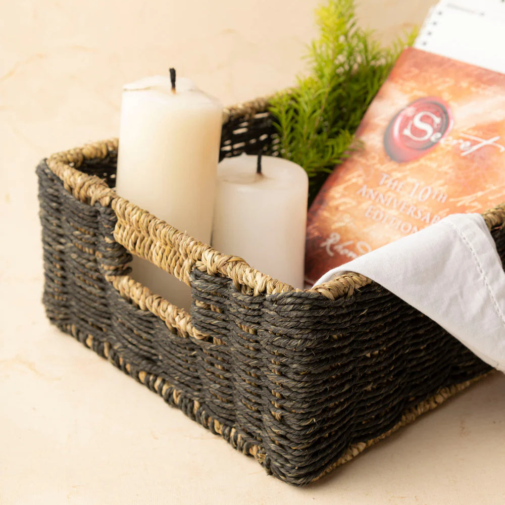 aromatic therapeutic essential oils ￼
